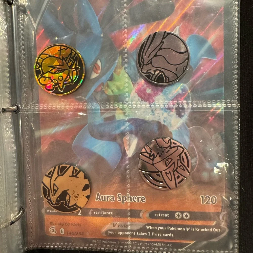 Pokémon Binder-Nearly Full - Picture 6 of 17